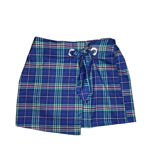 Wild Fable Size Medium Plaid Navy Blue Wrap High Waisted Mini Skirt - Picture 1 of 5